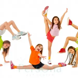 Базовые элементы акробатики для детей в Москве